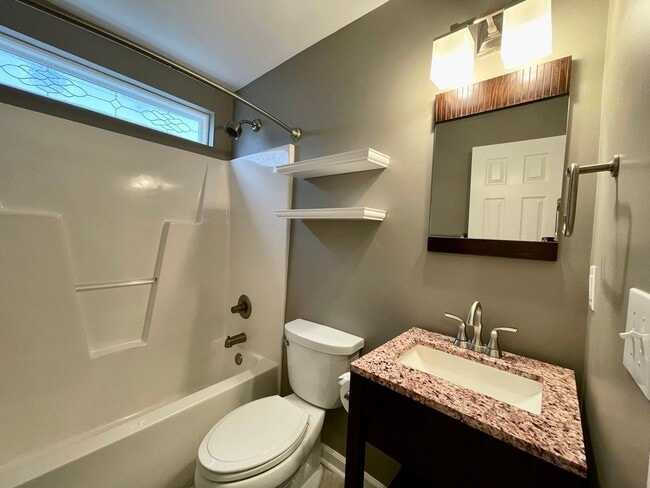 Building Photo - 3-Story Duplex in Chesapeake Beach! Ready 05-06-26! Fenced Backyard - Attached Garage - Pet Frien...