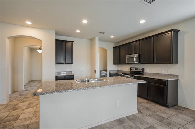 Building Photo - 3416 Wavecrest Ln
