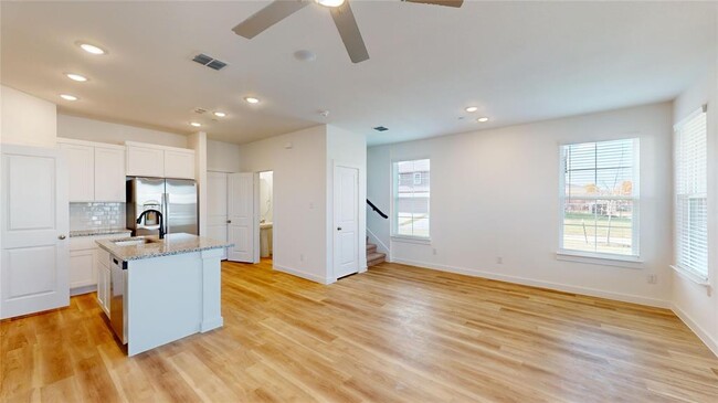 Building Photo - 4107 Hartley Wy