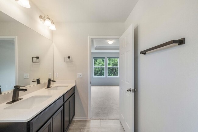 Building Photo - 10402 Abana Way
