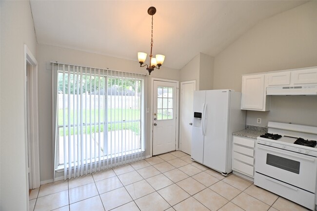 Building Photo - 6702 Garden Canyon Dr