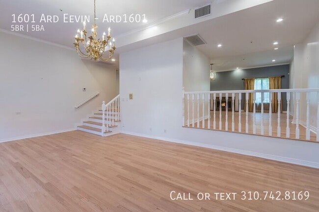 Building Photo - 1601 Ard Eevin Ave