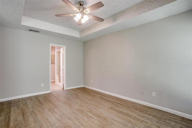 Building Photo - 5909 Kesler Dr