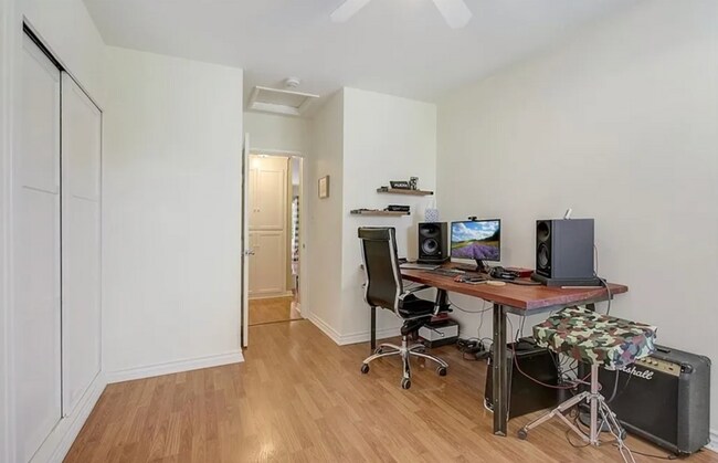 Building Photo - 20426 Lorne St