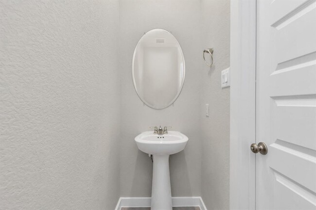 Building Photo - 17407 Bluemink Ln