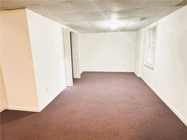 Building Photo - 2550 Wellsley Ln