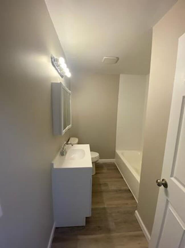 Building Photo - 1704-1706 Harrison St (J&amp;L)