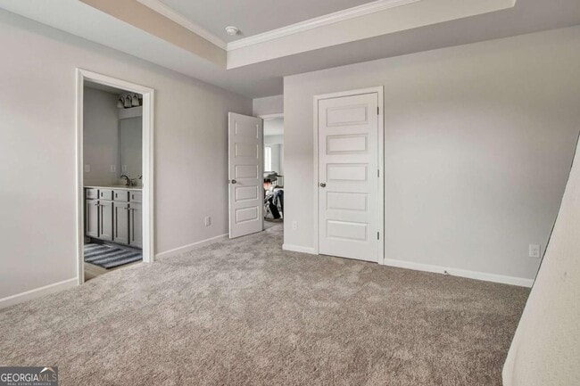 Building Photo - 297 Delta Dr