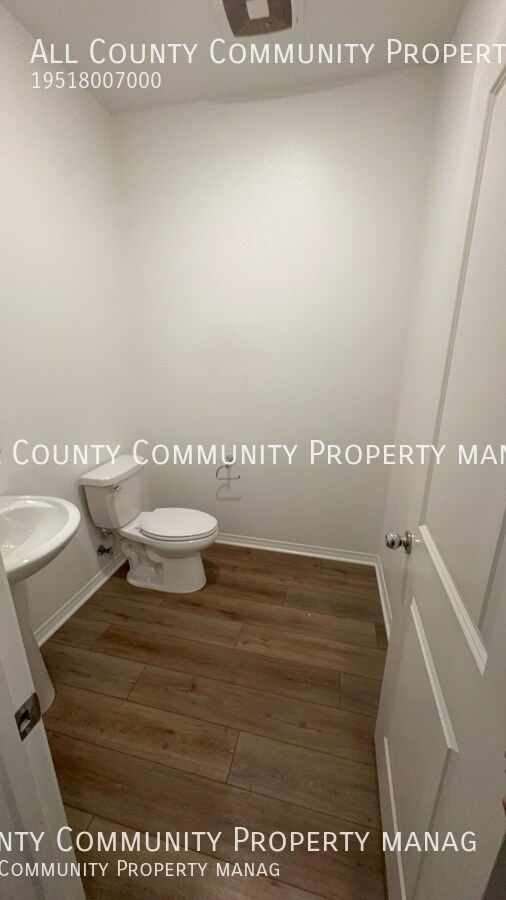 Building Photo - 34495 Agave Dr