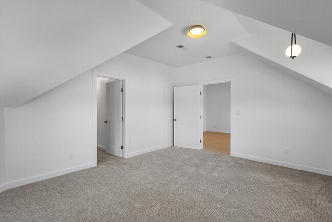 Building Photo - 1531 Lafayette St