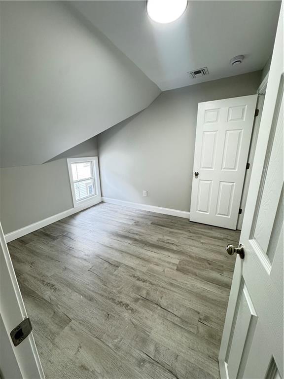 Building Photo - 199 Waldo St