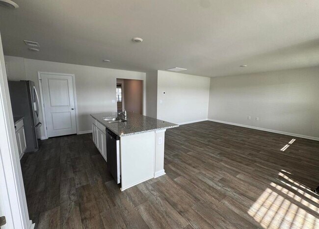 Building Photo - 403 Acosta Cir