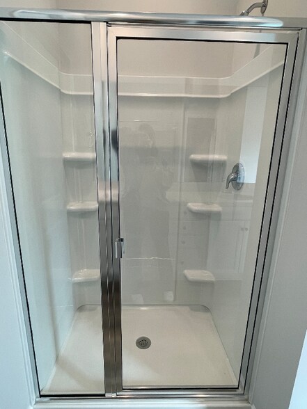 Building Photo - 160 High Leaf Dr