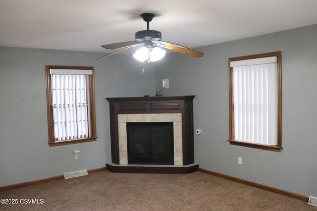 Building Photo - 108 Hawk Ridge Rd