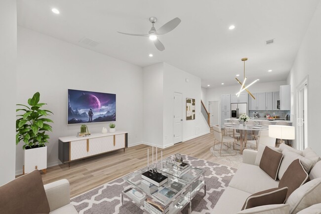 Building Photo - 1223 Oakland Dr SW