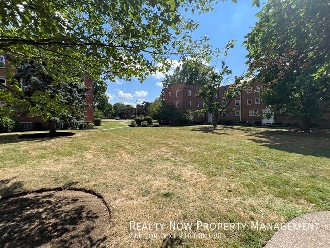Primary Photo - 2481 Noble Rd