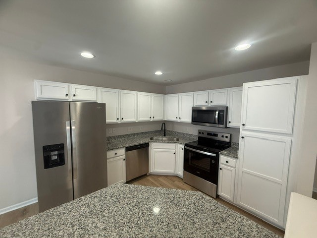 Building Photo - 116 Goldfinch Ave