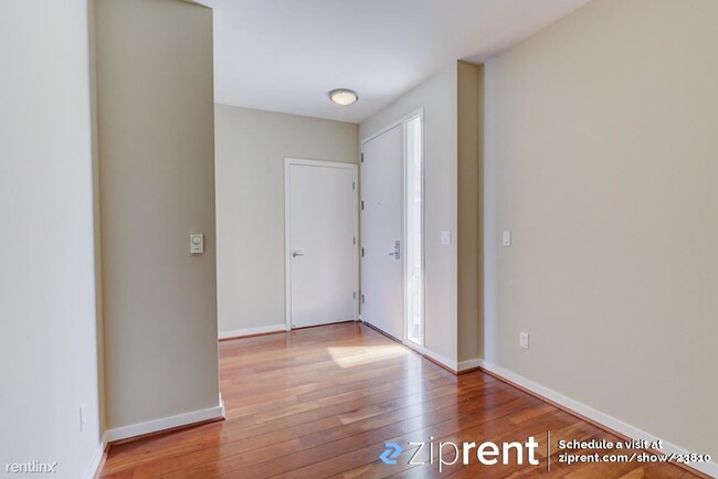 Building Photo - 1 br, 1 bath Condo - 3090 Glascock St, Oak...