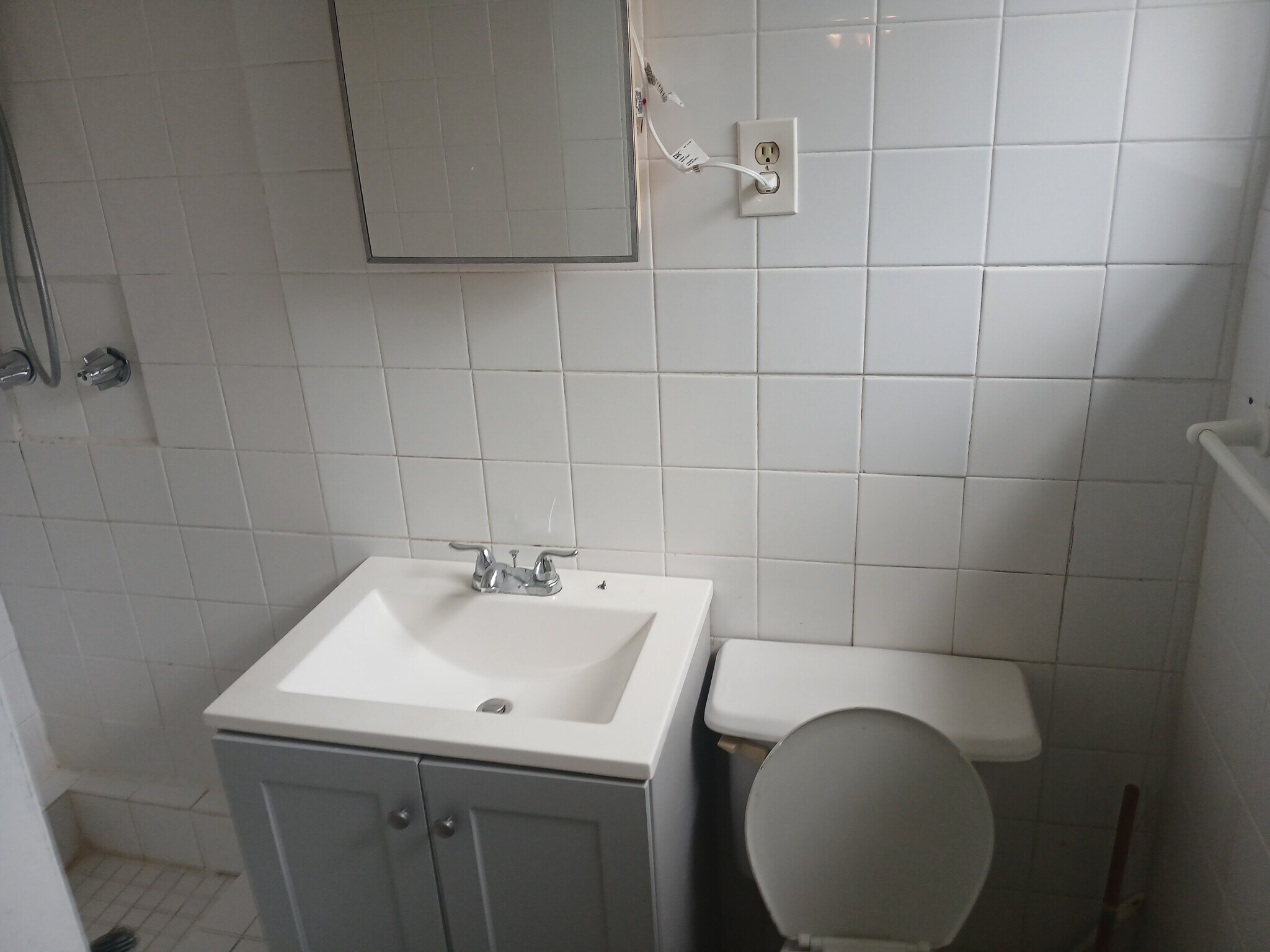 Building Photo - 2900 Sunshine Blvd