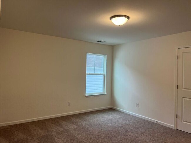 Building Photo - Coming Soon - Gorgeous Home with 3 bedroom...
