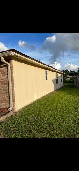 Building Photo - 5374 Lacy Jane Way