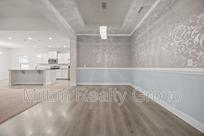 Building Photo - 75 Rolling Waters Ct