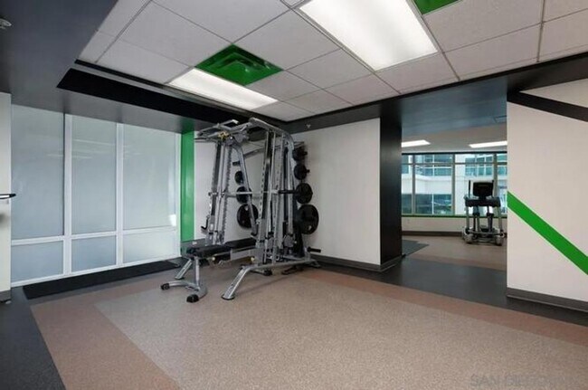 Building Photo - Stylish East Village Studio | Rooftop Amenities | Flexible Lease Options