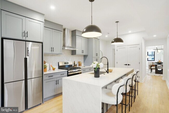 Building Photo - 403 O St NW