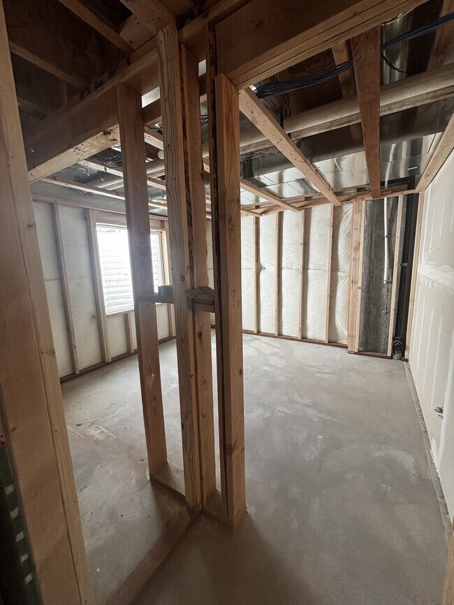 Building Photo - 1373 E Bell Buoy Way