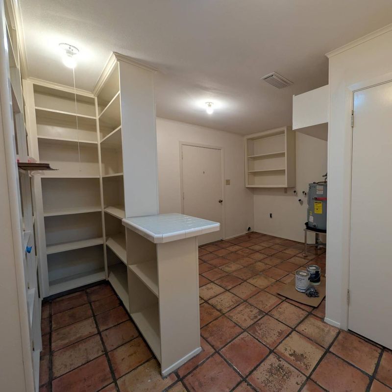 Building Photo - 1112 Upas Ave