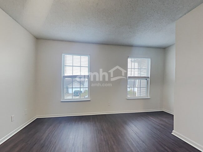 Building Photo - 6721 Earlswood Dr