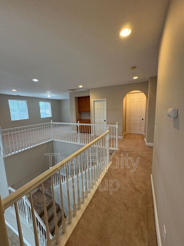 Building Photo - 3116 W Buena Vista Ave