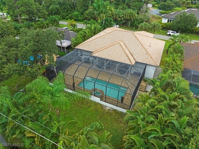 Building Photo - 27153 Barefoot Ln