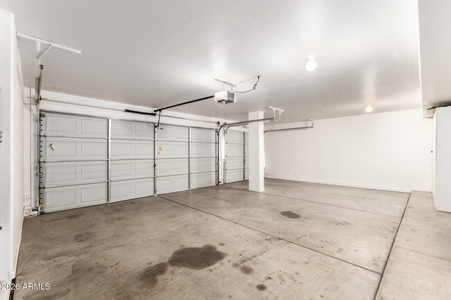 Building Photo - 1776 S 156th Ln