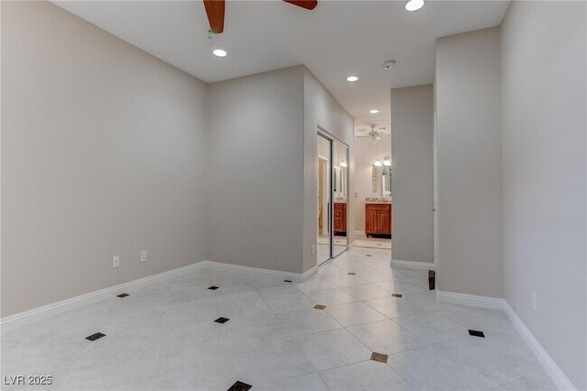 Building Photo - 5993 Attavilla Dr