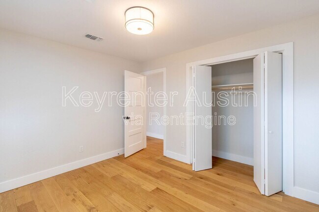Building Photo - 7707 Copano Dr