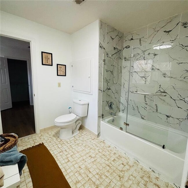 Building Photo - 3775 Belle Glade Trail SW