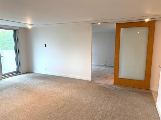 Building Photo - 3883 Turtle Creek Blvd