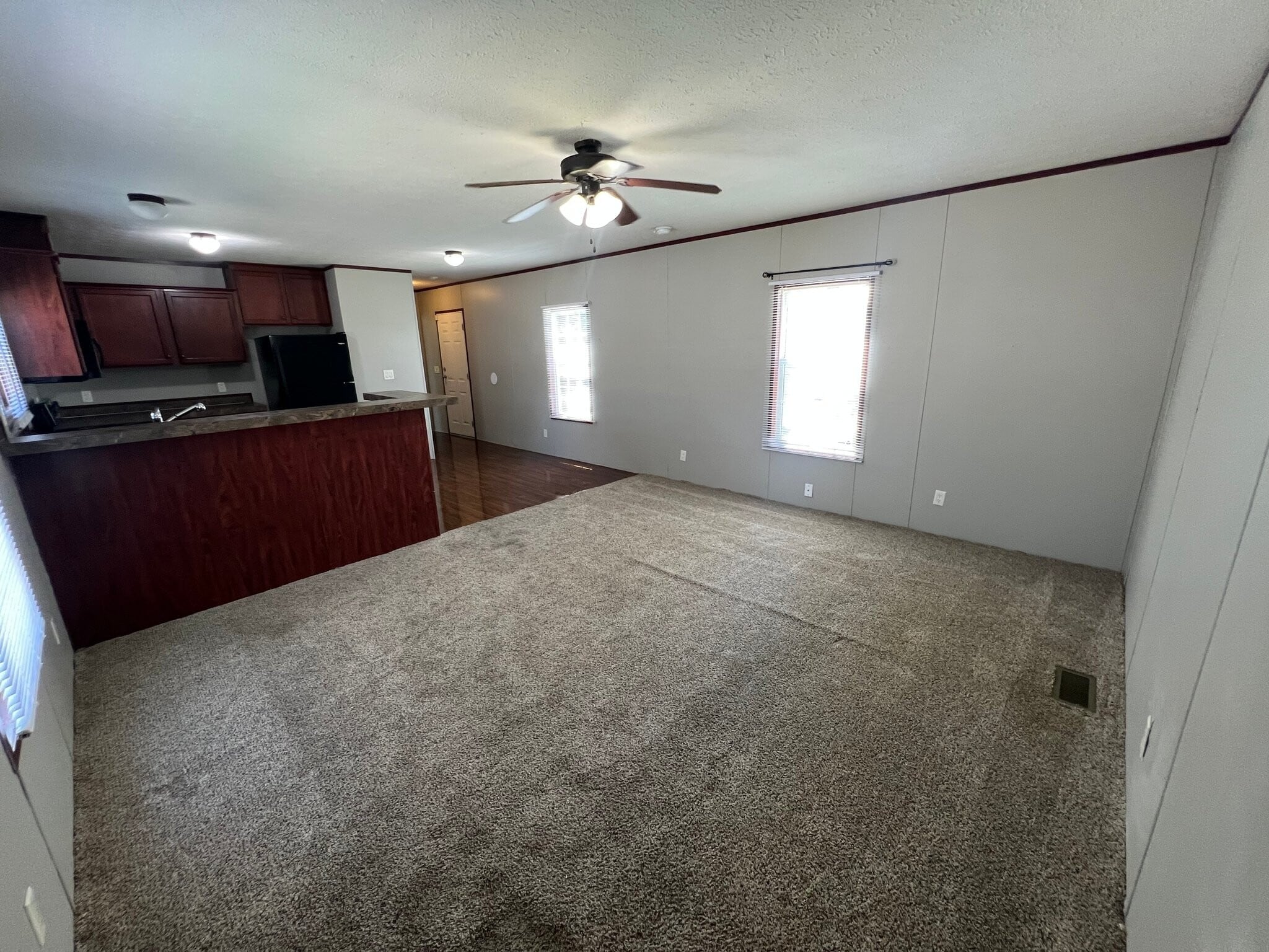 Building Photo - 191 Peach St