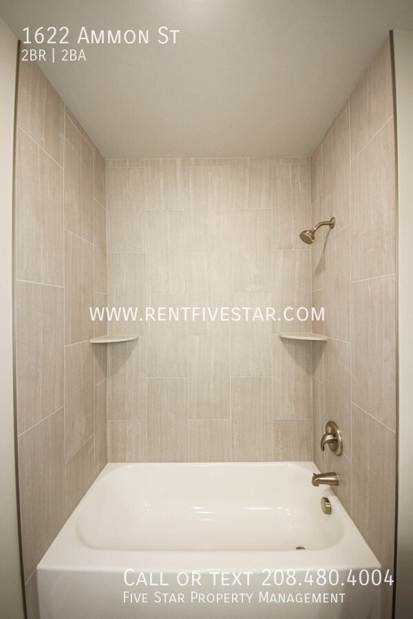 Building Photo - 1622 Ammon St