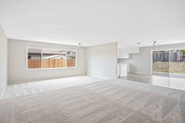 Building Photo - 8401 Dube Ct