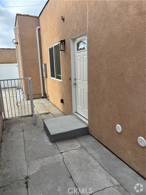 Building Photo - 2511 W 77th St