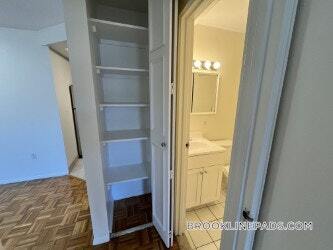 Building Photo - 185 Freeman St