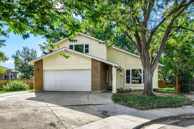 Building Photo - 4298 Sumac Ct