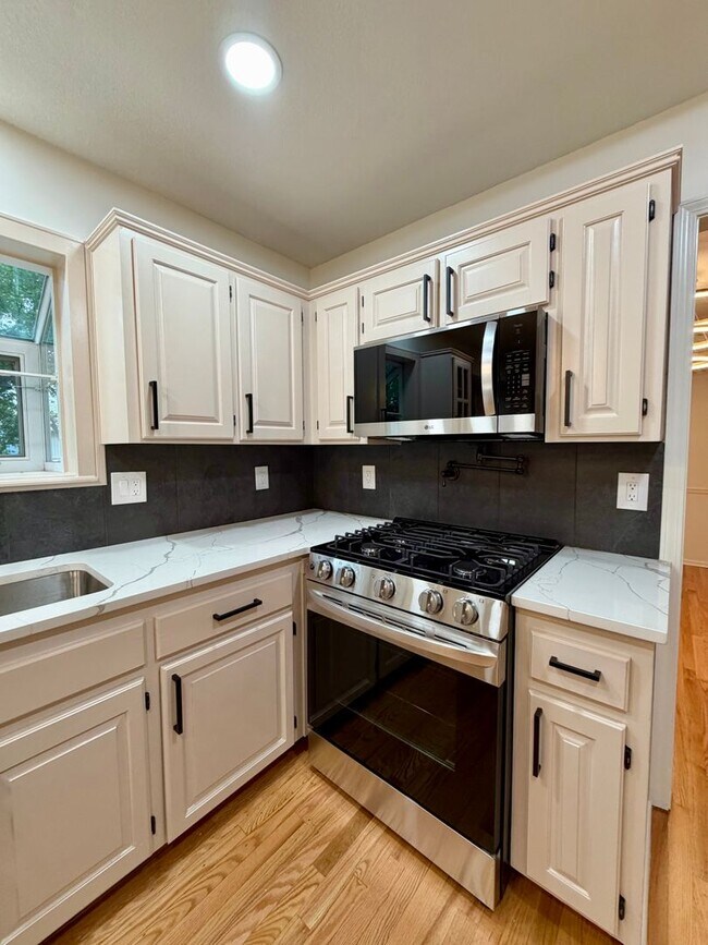 Building Photo - {14776} Fully Remodeled Two Story + Finished Basement + Fenced Yard