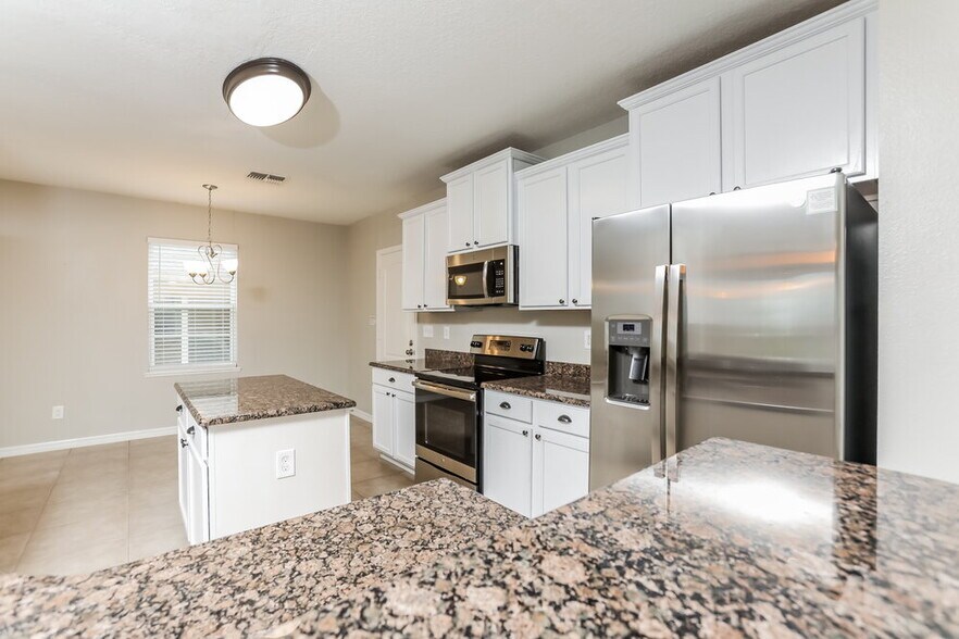 Building Photo - 123 Prairie Falcon Dr