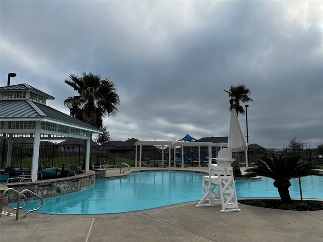 Building Photo - 3003 Lago Costa Dr