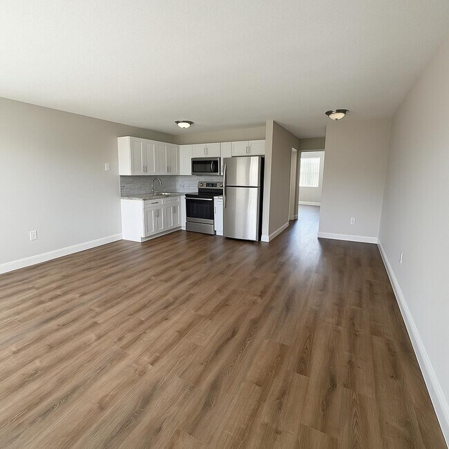 Building Photo - 2708 Vandiver Dr