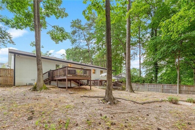 Building Photo - 2357 Cortez Way NE