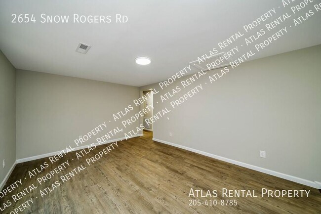 Building Photo - 2654 Snow Rogers Rd